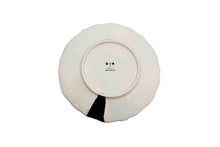 Load image into Gallery viewer, Piatto da Tavola in Ceramica Pennellata | Ø 20cm - Gocce nere
