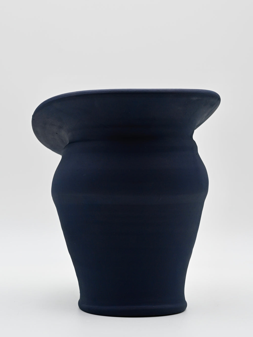Wheel-thrown ceramic vase | Midnight Shades