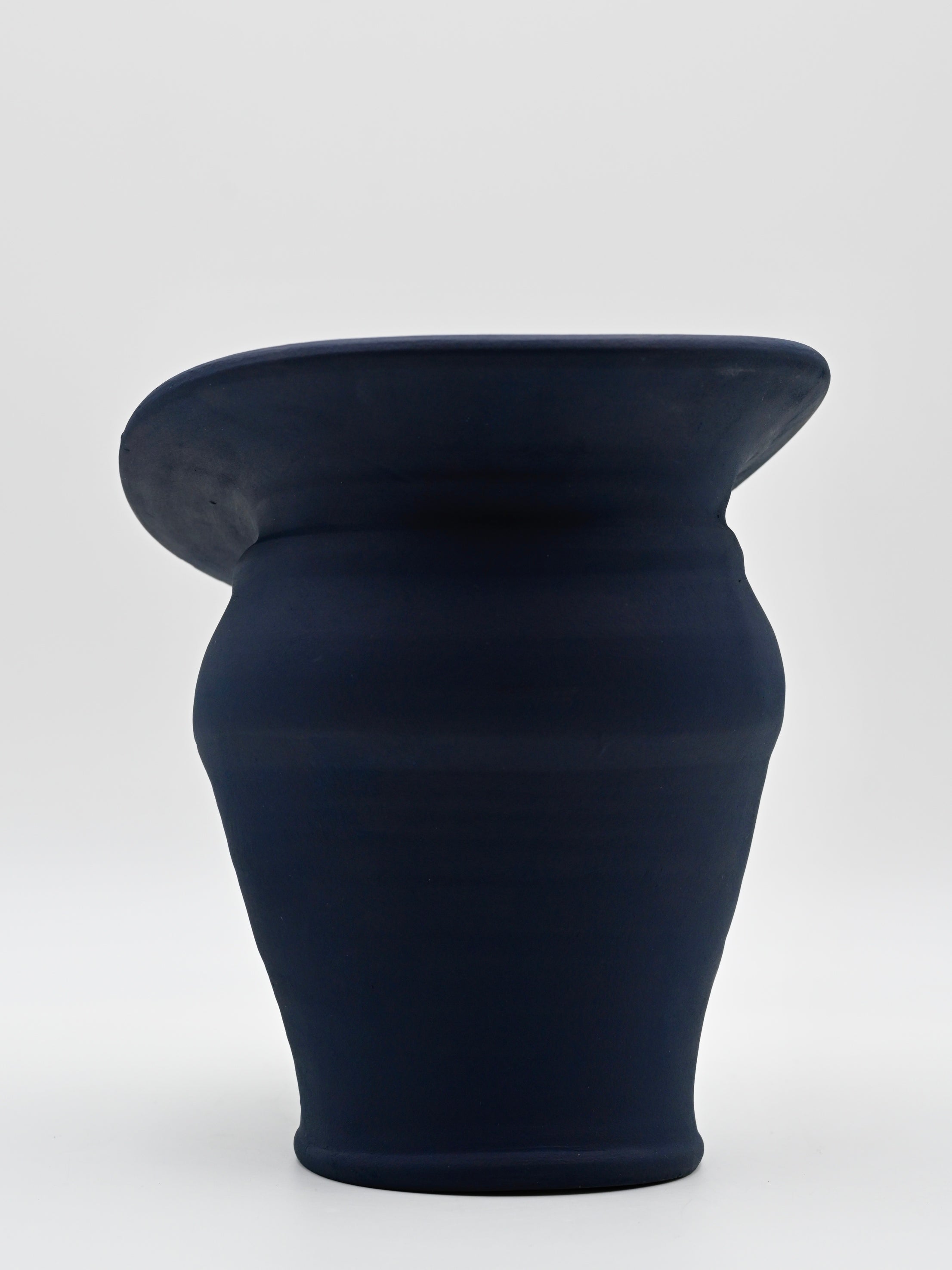 Wheel-thrown ceramic vase | Midnight Shades