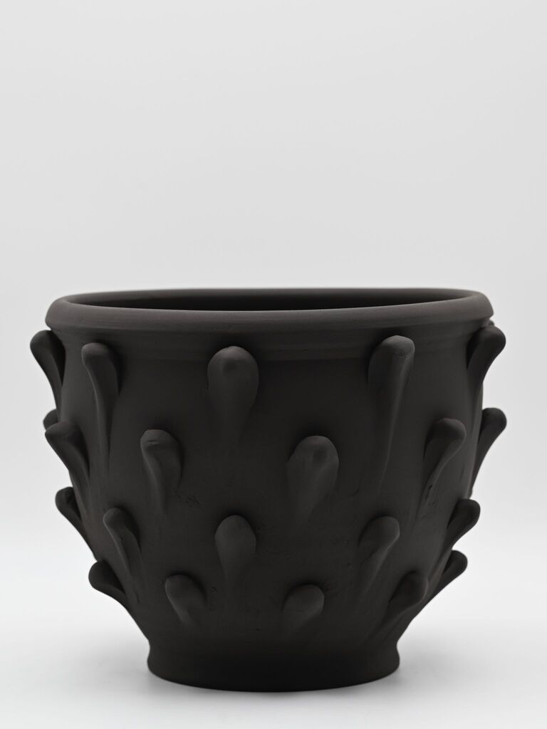 Wheel-thrown ceramic vase | Black