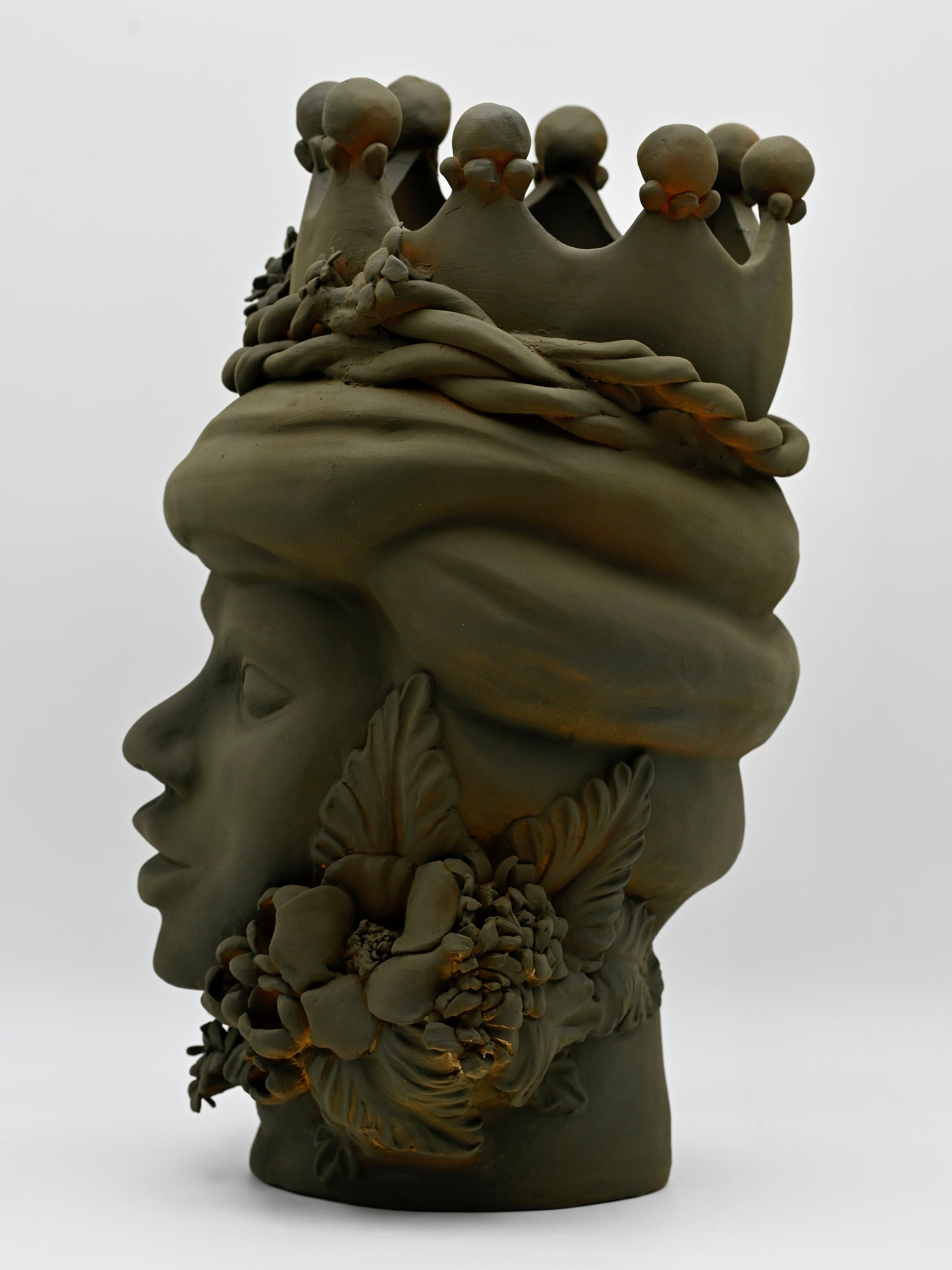 Scultura "BROW" in Ceramica