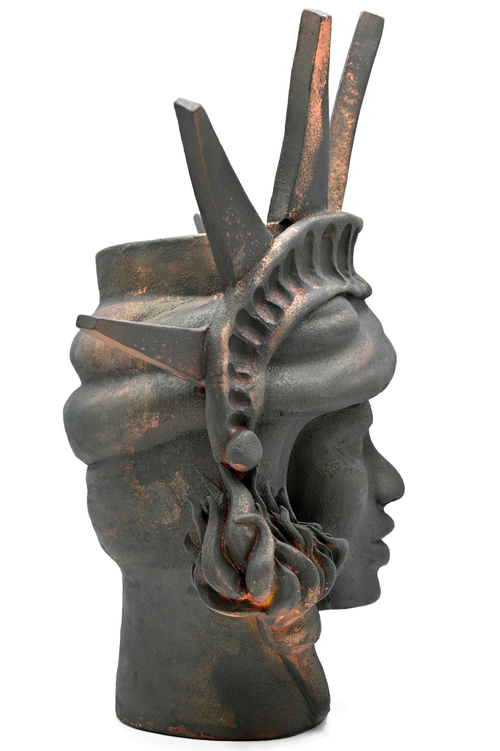 Scultura "FREE WOMAN" in Ceramica