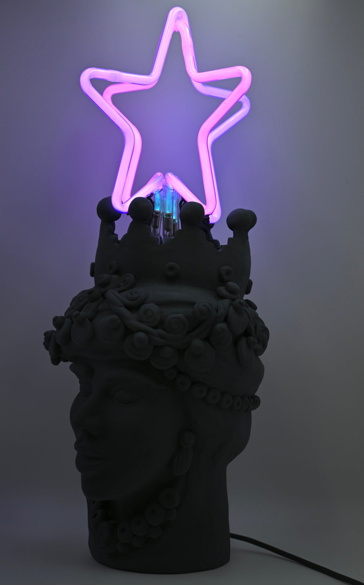 Scultura "NEO STAR" in Ceramica