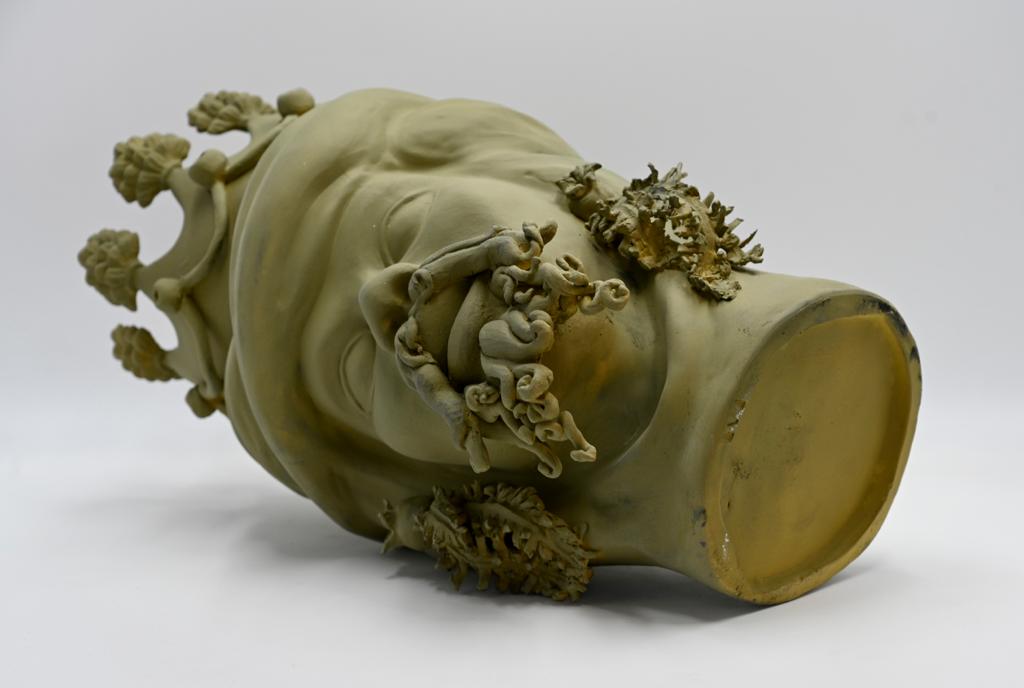 Scultura "PINUS" in Ceramica
