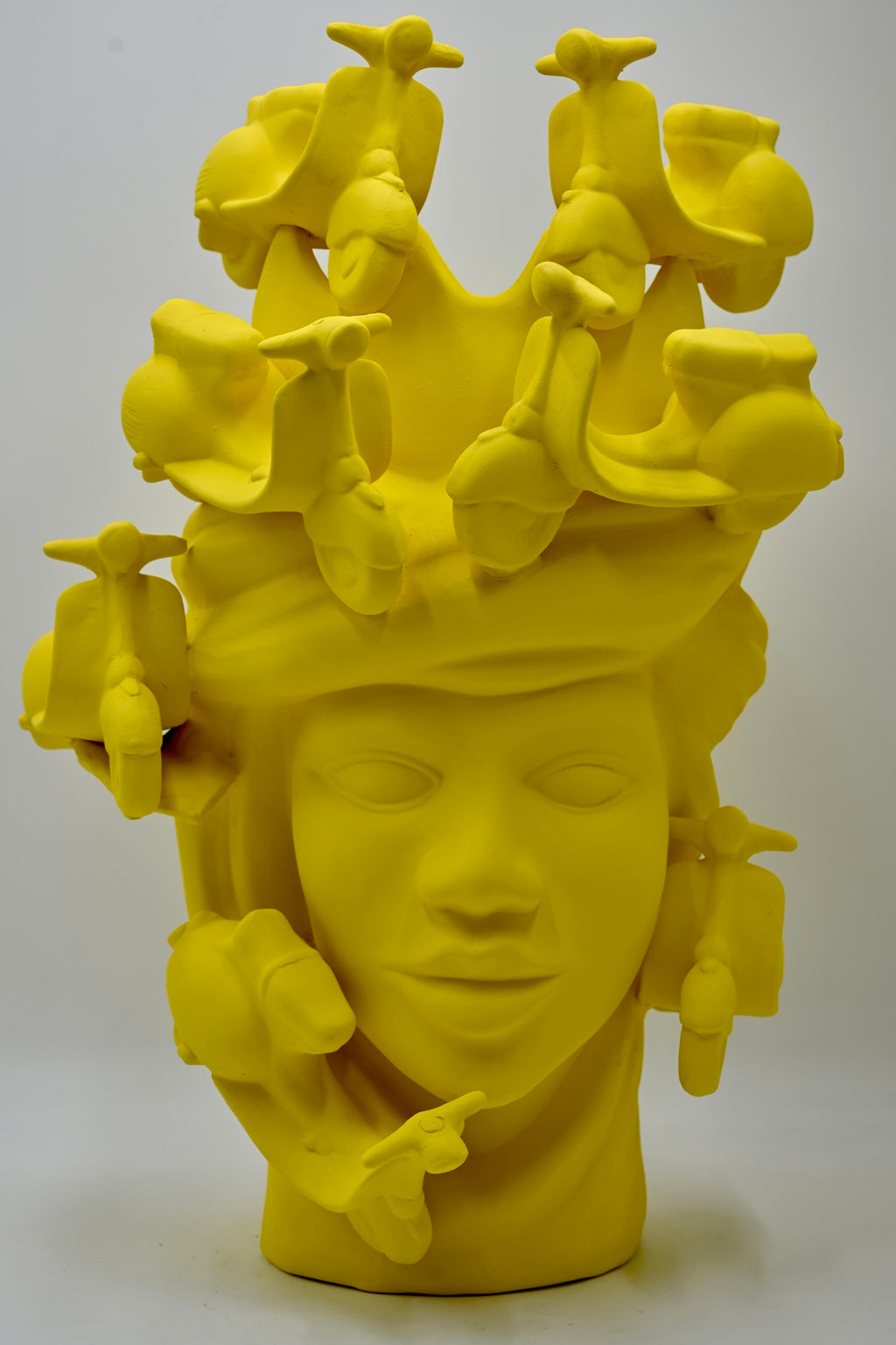 Scultura "VESPA" in Ceramica