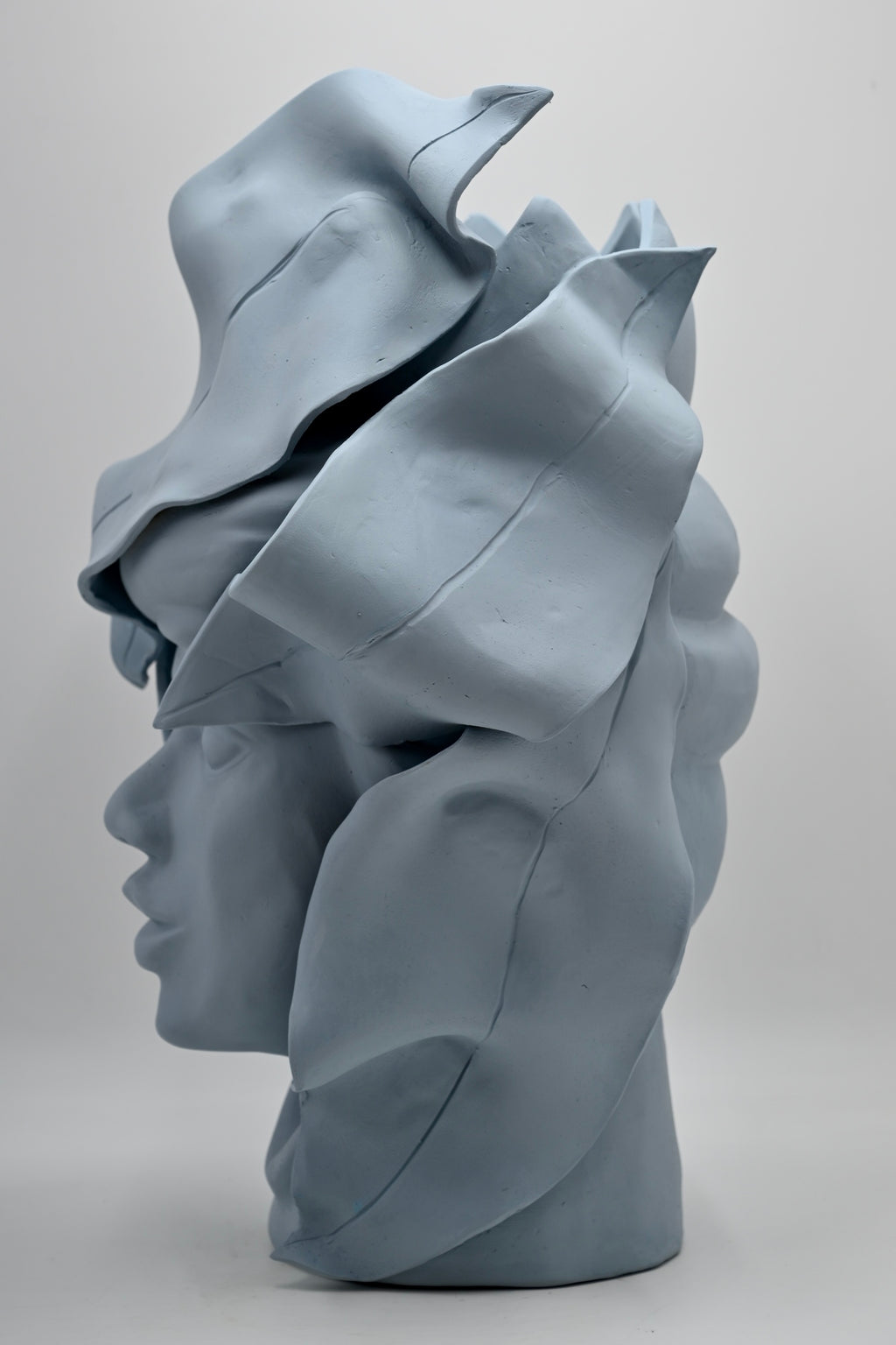 Scultura "VES" in Ceramica