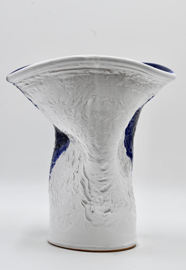 Wheel-thrown ceramic vase | Blubian Fiore